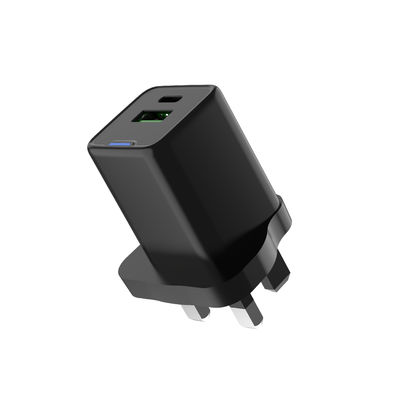 پشتیبانی OEM شارژر سریع USB-A و USB-C 45W در ماده ABS سیاه