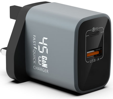 UK Plug 45W GaN USBA with USB C dual ports Charger Super Fast Charging Charger PD  Adapter